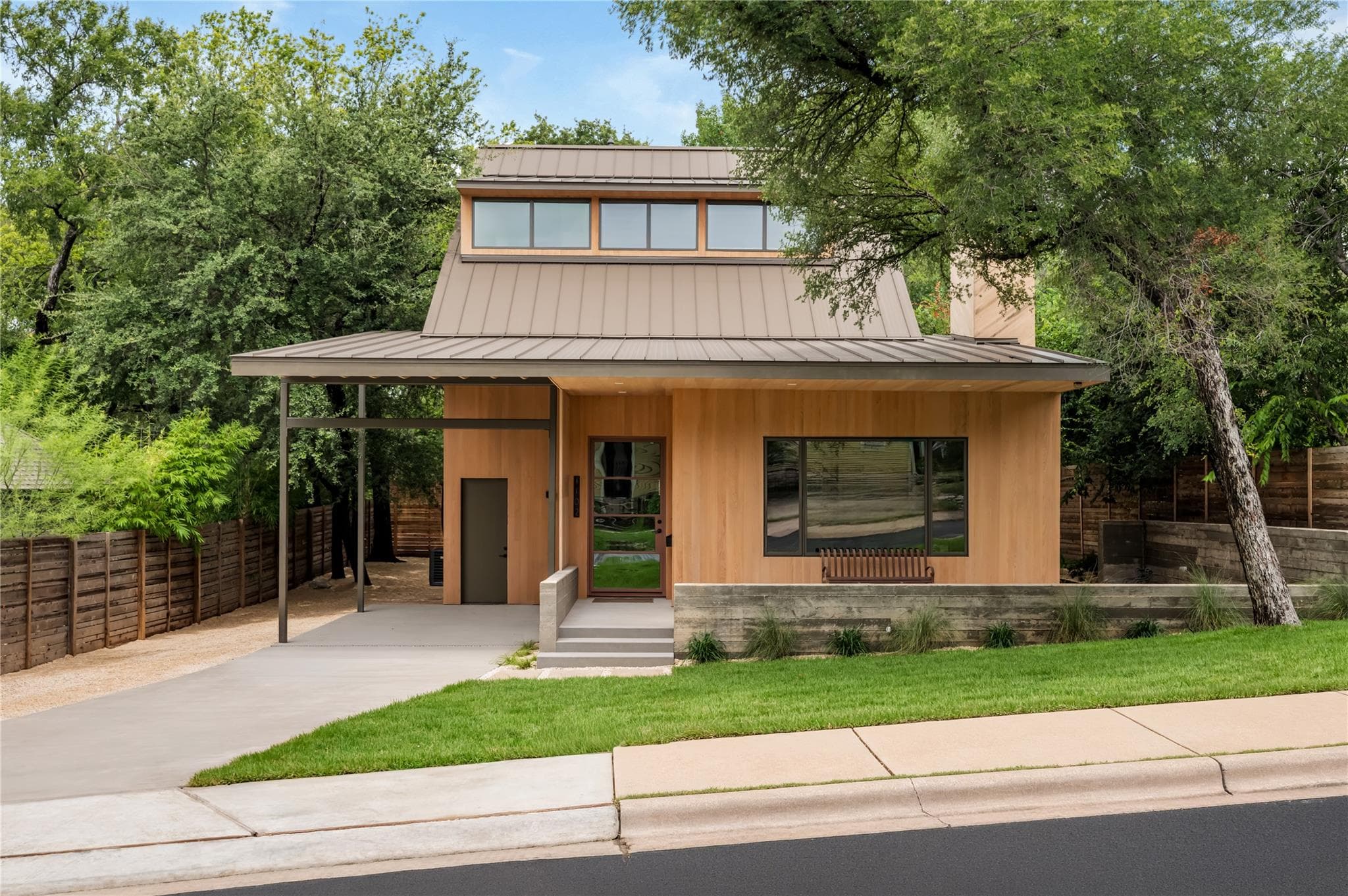 1102  Charlotte St, Clarksville, Austin, photo 1