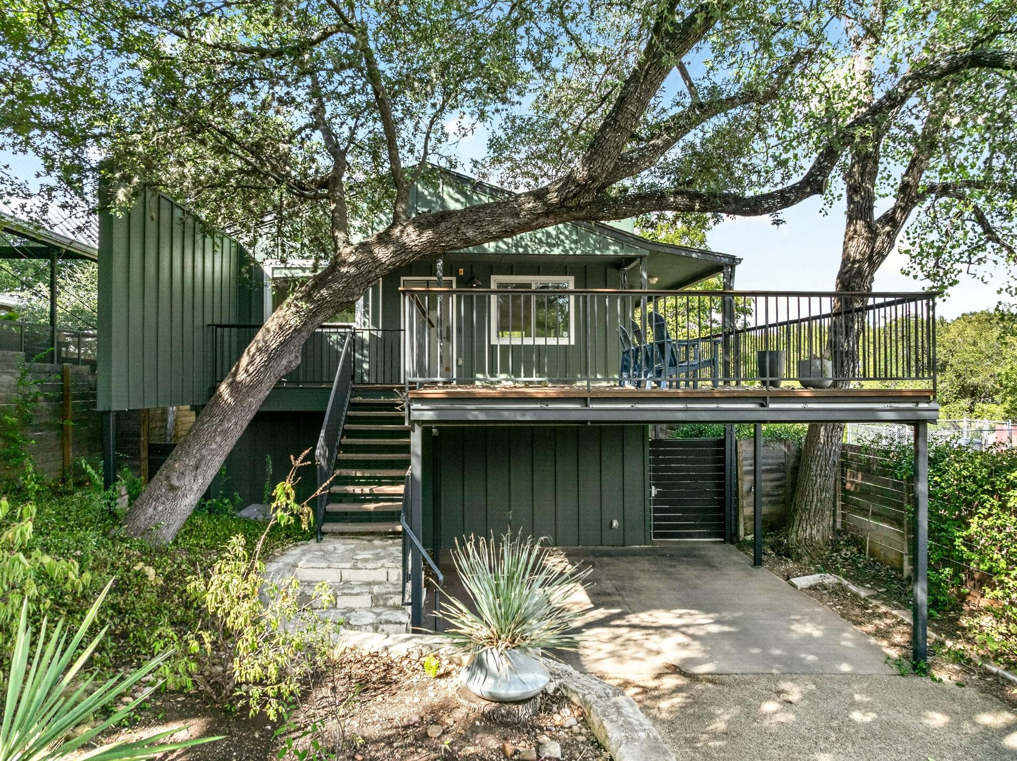 1800 W 10th St, Clarksville, Austin, photo 1